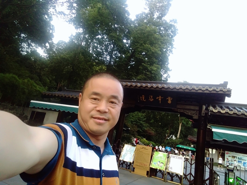 夏雨晨紫的第一张照片--宁波蓝颜知己交友网